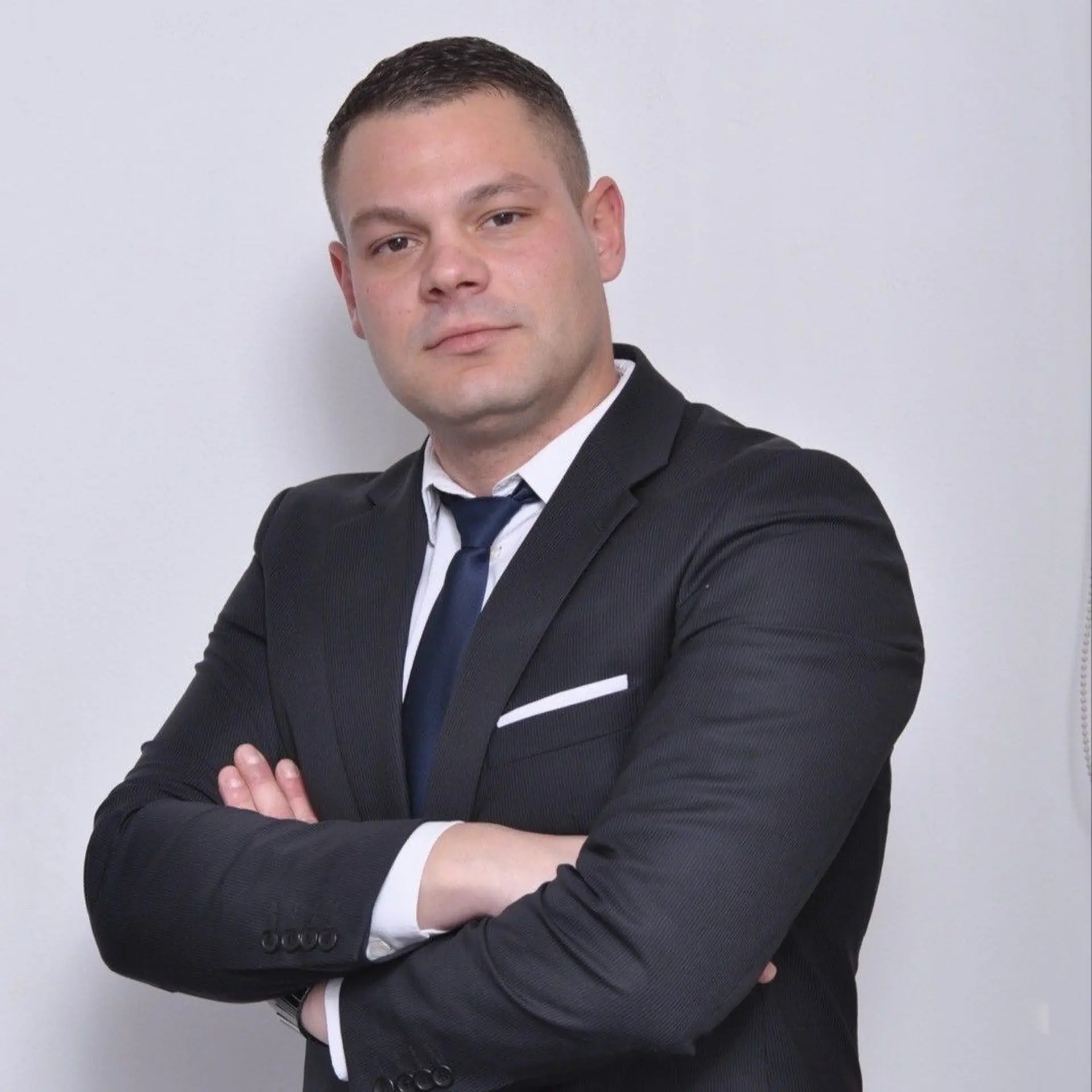 Mladen Veljković