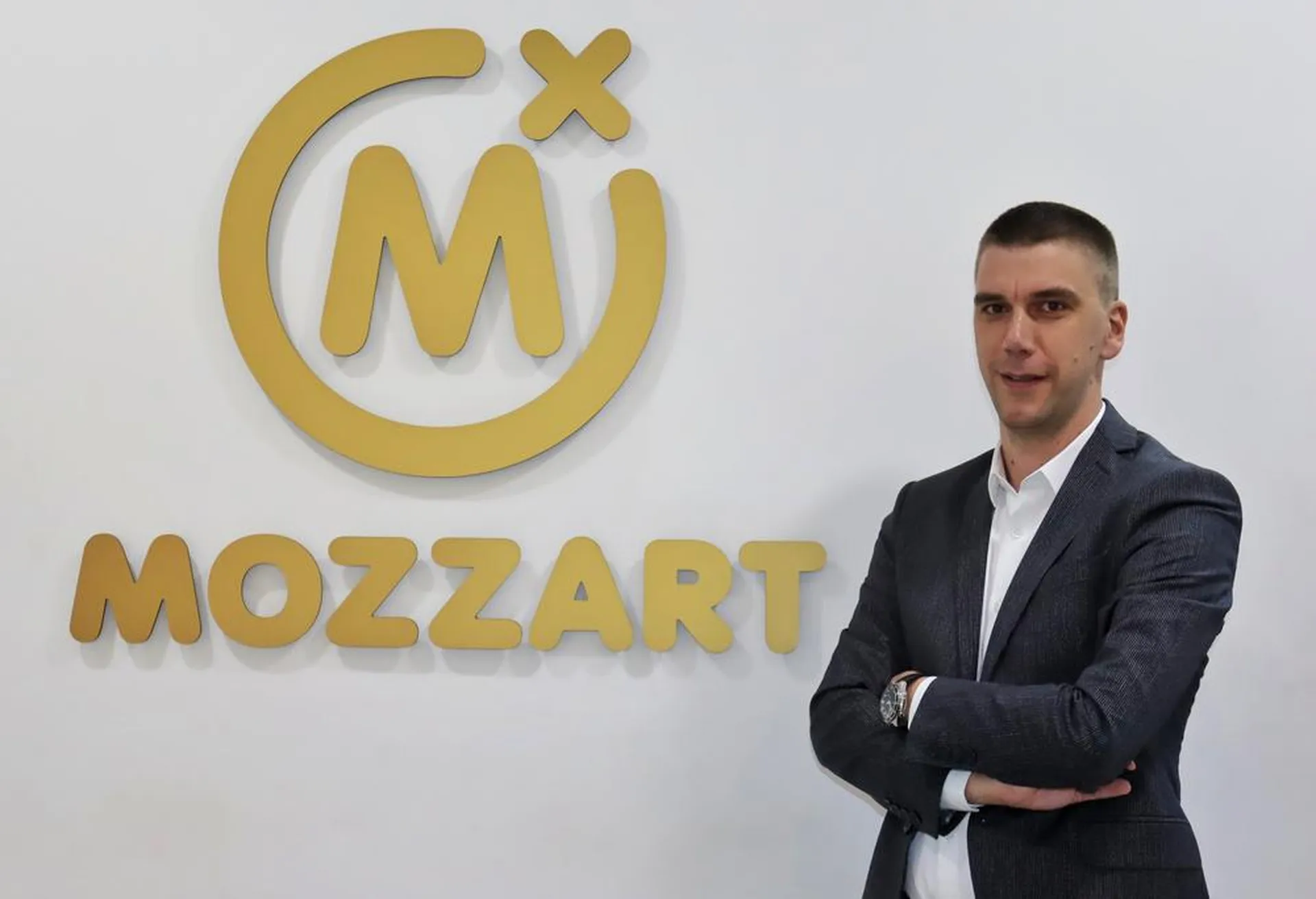 Od ideje da zaradi džeparac do pozicije zamenika menadžera tržišta