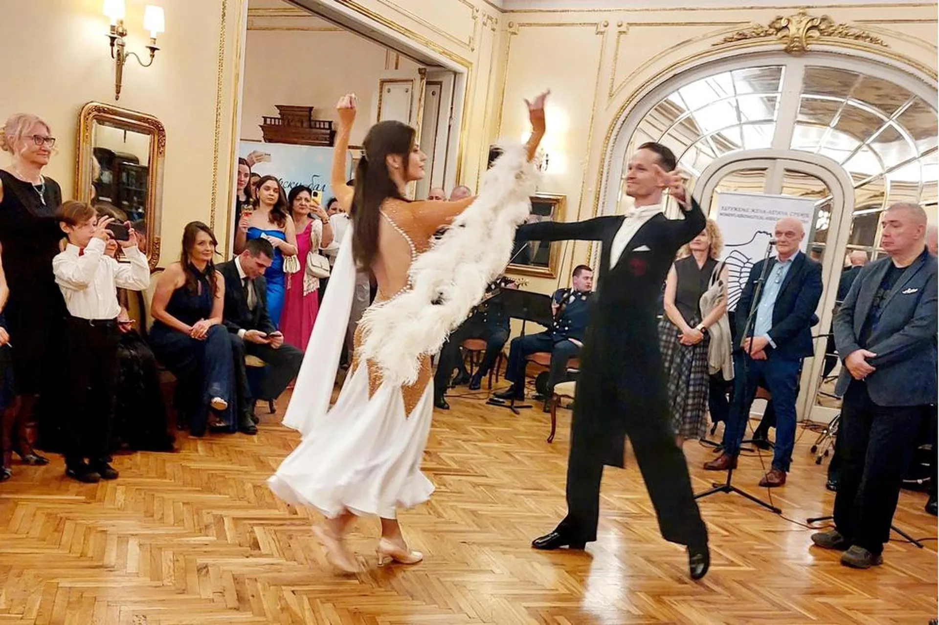 Održan VII Avijatičarski bal