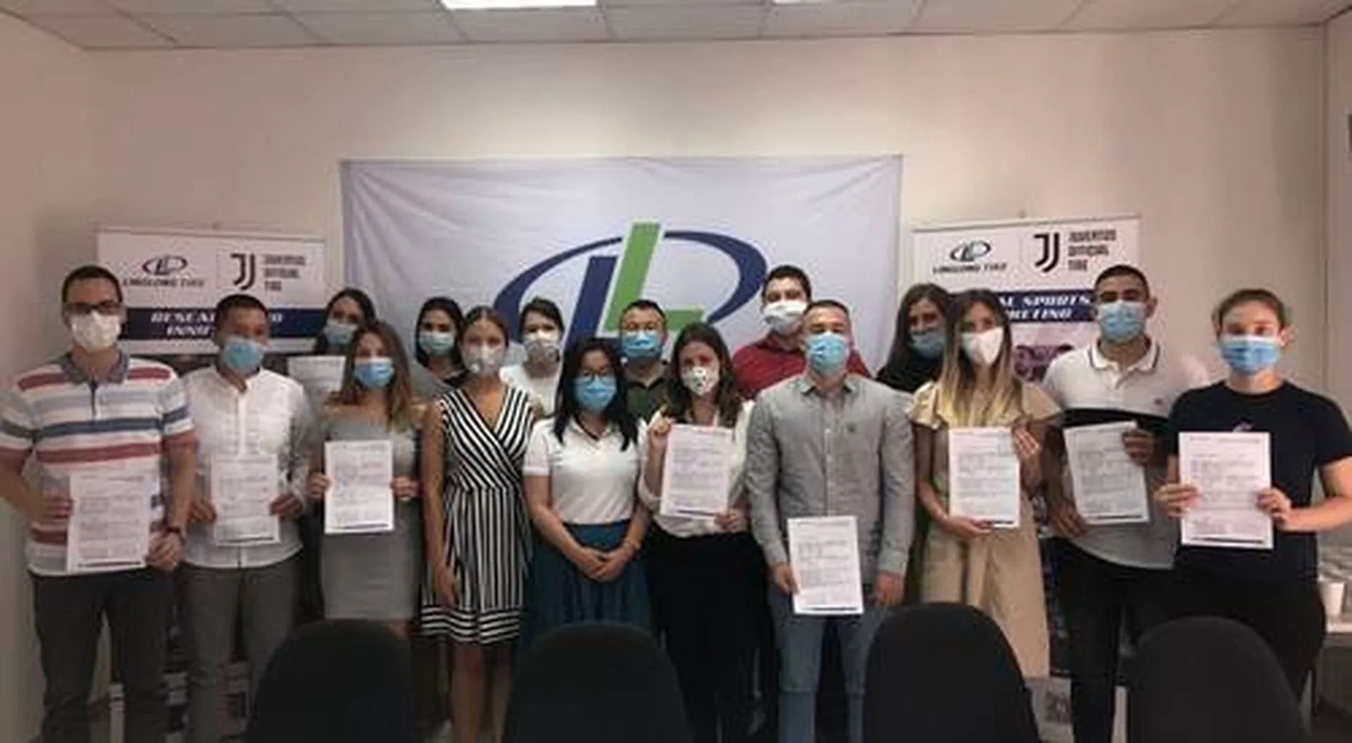 Linglong dodelio stipendije za talentovane studente