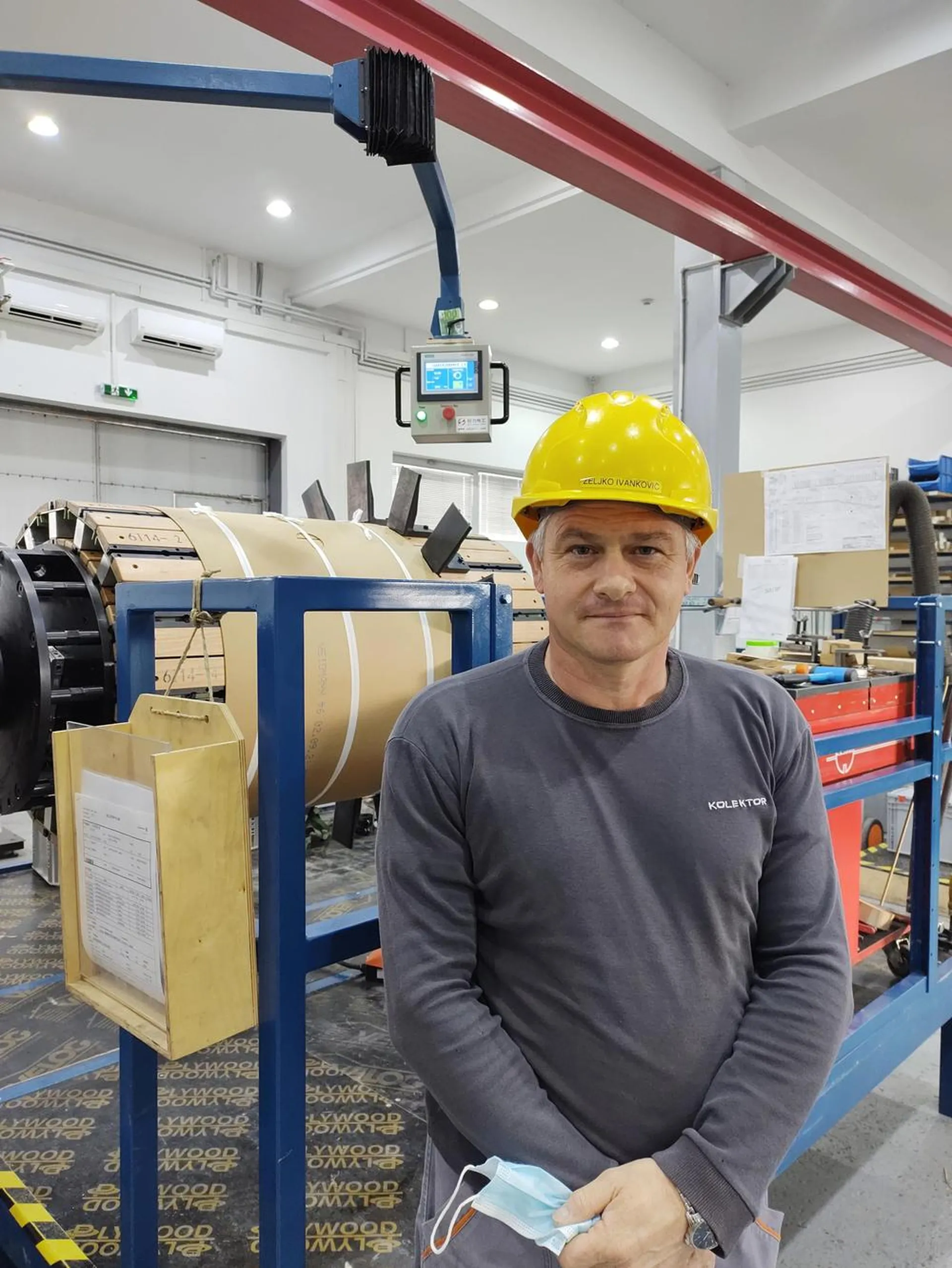 Željko Ivanković, elektrotehničar