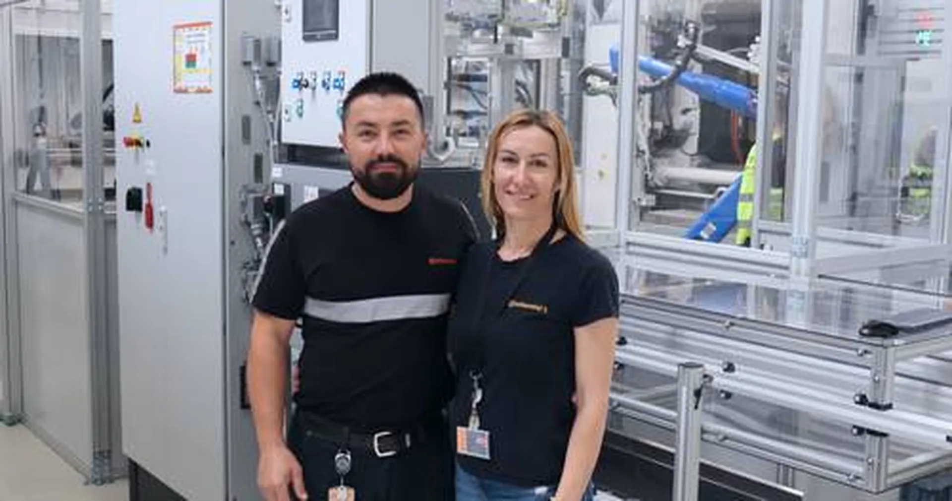 Brat i sestra - kolege u fabrici Continental Novi Sad
