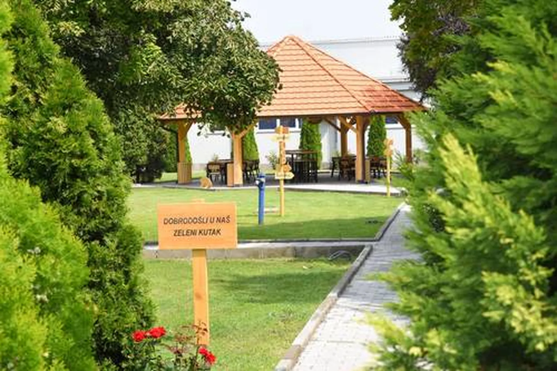 NAŠ FOKUS JESTE ZDRAVLJE I DOBROBIT NAŠIH ZAPOSLENIH