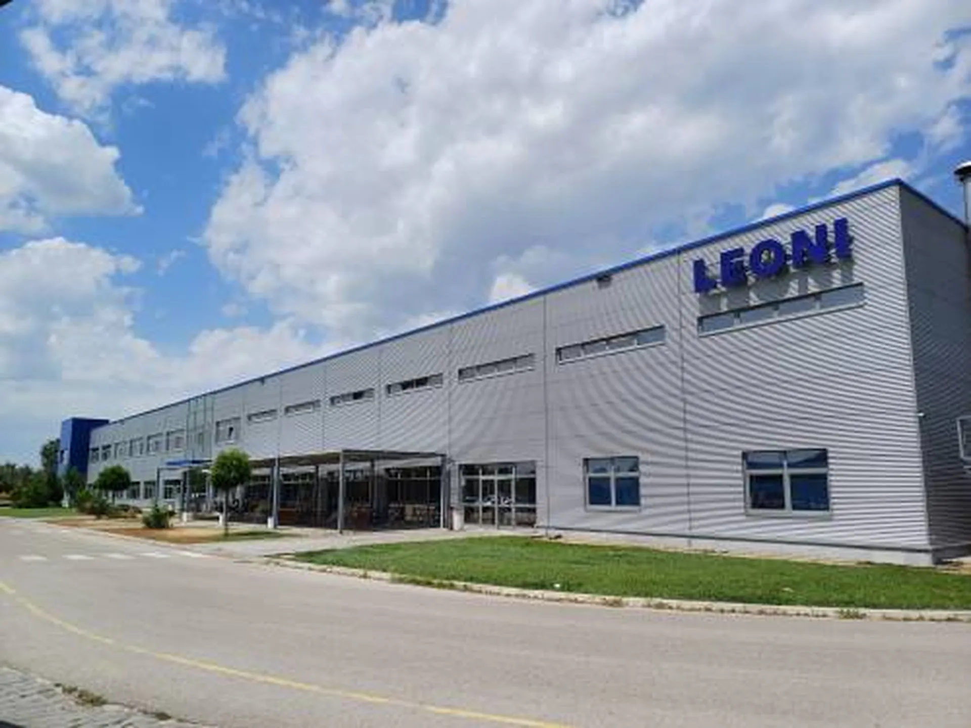 LEONI – najveći privatni poslodavac u Srbiji i najbrojnija kompanijska porodica