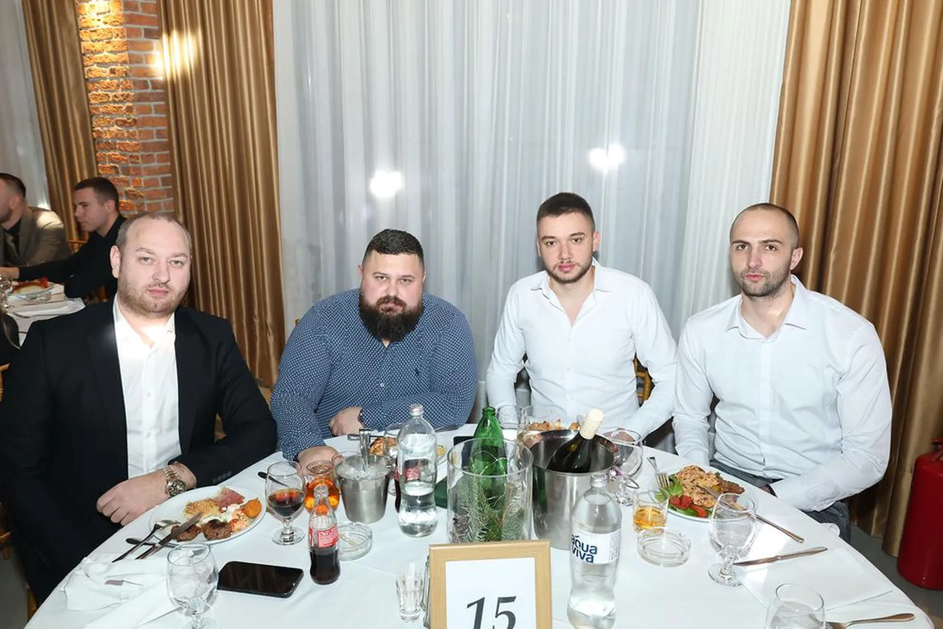 Novogodišnja gala proslava 🥂 24-25