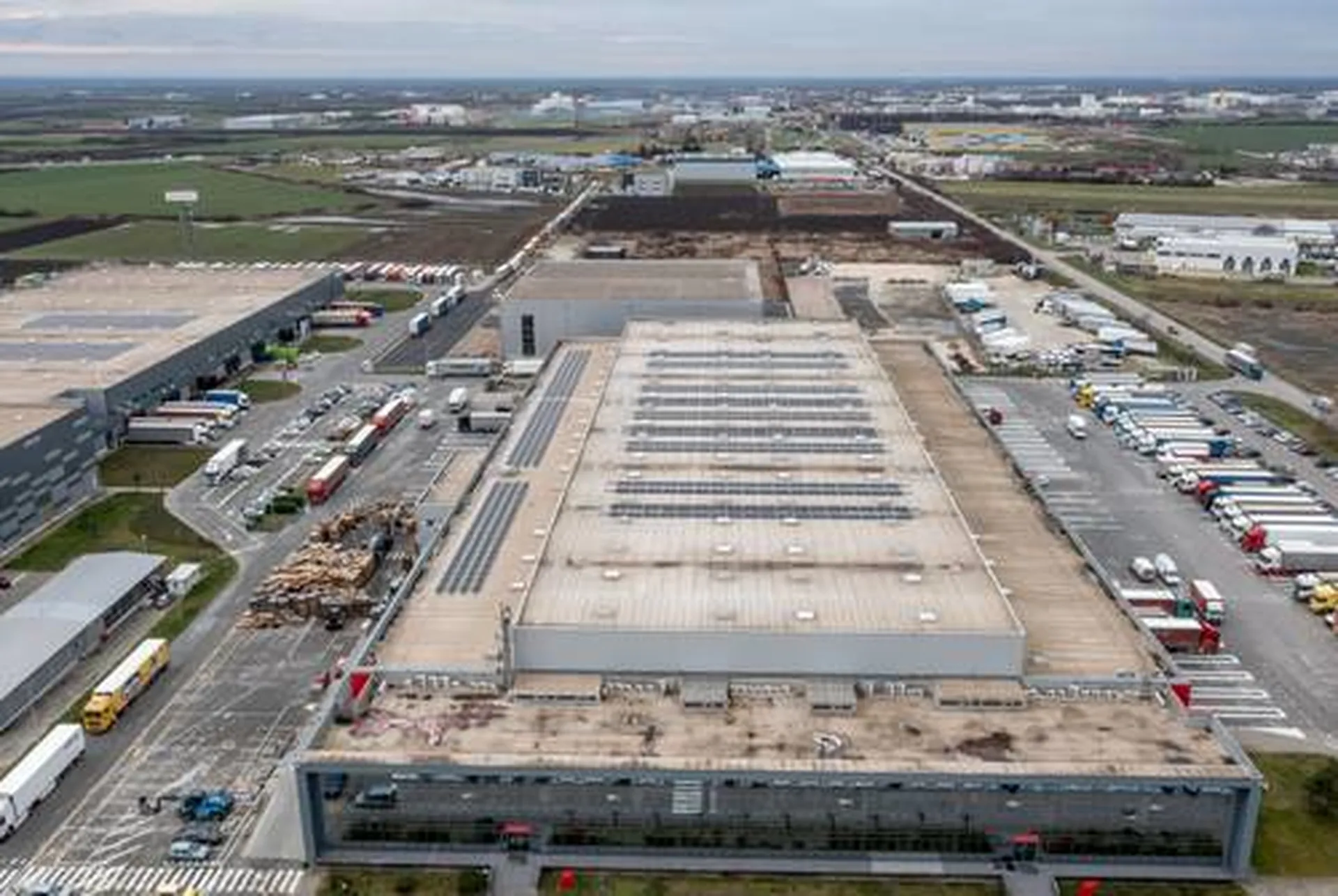 Solarna elektrana na krovovima Milšpeda